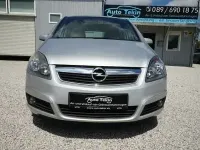 Gebraucht Opel Zafira 140 PS (102 kW) 2006 Starsilber iii m2 Van / Kleinbus