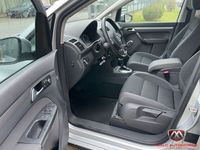 Gebraucht VW Touran 140 PS (102 kW) 2015 Silber Van / Kleinbus