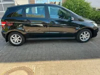 Gebraucht Mercedes B170 116 PS (85 kW) 2005 Schwarz Van / Kleinbus