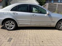 Gebraucht Mercedes C200 Elegance 163 PS (119 kW) 2001 Silber Limousine