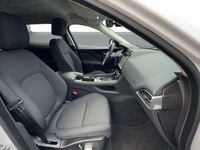 gebraucht Jaguar F-Pace 20d AWD Pure Allrad Navi Meridian LED Scheinwerfer