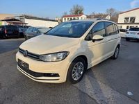 Gebraucht VW Touran 116 PS (85 kW) 2019 Beige Van / Kleinbus