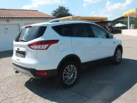 Gebraucht Ford Kuga 140 PS (102 kW) 2013 Weiß SUV