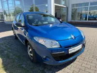 Gebraucht Renault Mégane III 101 PS (74 kW) 2012 Extremblau Kleinwagen