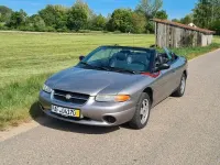 Używany Chrysler Stratus 131 KM (96 kW) 1999 Srebrny Kabriolet
