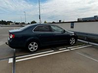 Gebraucht VW Jetta Sportline 150 PS (110 kW) 2006 Blau Limousine