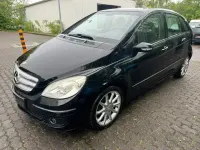 Gebraucht Mercedes B200 136 PS (100 kW) 2006 Nachtschwarz Van / Kleinbus