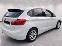 Gebraucht BMW 216 Active Tourer Advantage 102 PS (75 kW) 2017 Weiß Van / Kleinbus