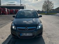 Second-hand Opel Zafira 110 CP (80 kW) 2011 Gri Monovolum