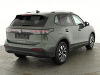 Neu VW Tiguan Life 150 PS (110 kW) 2025 Cipressinogrün metallic SUV