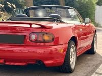Używany Mazda MX5 116 KM (85 kW) 1993 Czerwony Kabriolet