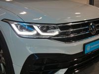 Gebraucht VW Tiguan R 320 PS (235 kW) 2023 Pure white SUV