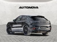 Gebraucht Porsche Cayenne E-Hybrid Coupe 470 PS (345 kW) 2025 Schwarz SUV