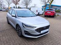 Gebraucht Ford Focus Titanium 116 PS (85 kW) 2025 Silber Limousine