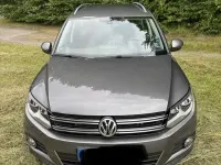 Gebraucht VW Tiguan LOUNGE 110 PS (80 kW) 2015 Grau SUV