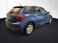 Neu VW Polo Style 95 PS (69 kW) 2026 Blau Limousine