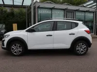 Gebraucht Dacia Sandero Essentiel 101 PS (74 kW) 2022 Weiß Limousine