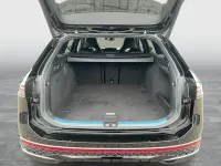 Gebraucht VW Passat R-line 150 PS (110 kW) 2024 Schwarz Kombi