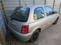 Gebraucht Nissan Micra 60 PS (44 kW) 2000 Silber Kleinwagen