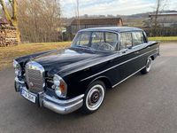 Gebraucht Mercedes 220 120 PS (88 kW) 1964 Schwarz Limousine