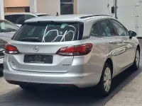 Gebraucht Opel Astra Edition 105 PS (77 kW) 2019 Silber Kombi