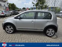Gebraucht VW cross up! 75 PS (55 kW) 2018 Silber Kleinwagen