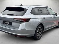 Gebraucht Skoda Superb Selection 150 PS (110 kW) 2025 Silber Kombi