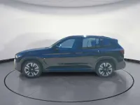 Gebraucht BMW iX3 210 kW (286 PS) 2023 M carbonschwarz SUV