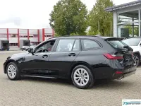 Gebraucht BMW 320e Advantage 204 PS (150 kW) 2021 Schwarz Limousine