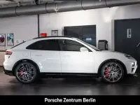 Gebraucht Porsche Macan Turbo 469 kW (639 PS) 2026 Weiß SUV