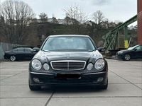 Gebraucht Mercedes E500 Avantgarde 306 PS (225 kW) 2004 Schwarz Limousine