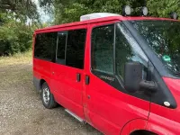Gebraucht Ford Transit Tourneo 116 PS (85 kW) 2007 Rot Van / Kleinbus