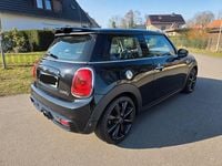 Gebraucht Mini Cooper S 192 PS (141 kW) 2014 Schwarz Kleinwagen