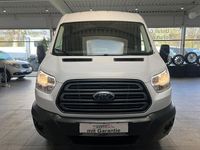 Gebraucht Ford Transit 131 PS (96 kW) 2018 Weiß Van / Kleinbus