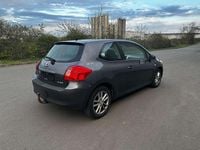 Gebraucht Toyota Auris Life 101 PS (74 kW) 2009 Grey metallic Kleinwagen
