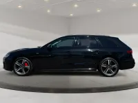 Gebraucht Audi A4 S-Line 204 PS (150 kW) 2023 Mythosschwarz metallic Kombi