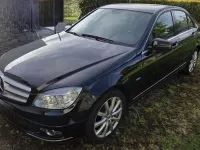 Gebraucht Mercedes C200 136 PS (100 kW) 2011 Schwarz Limousine
