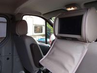 Gebraucht Opel Vivaro 114 PS (83 kW) 2013 Rot Van / Kleinbus