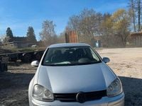 Gebraucht VW Golf V 105 PS (77 kW) 2006 Silber Kleinwagen