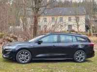 Gebraucht Ford Focus ST-Line 116 PS (85 kW) 2024 Schwarz Limousine