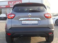 Gebraucht Renault Captur Elysee 120 PS (88 kW) 2017 Grau SUV