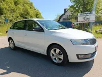 Używany Skoda Rapid Ambition 90 KM (66 kW) 2017 Biały Hatchback