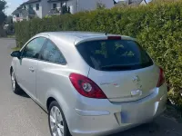 Używany Opel Corsa Active 87 KM (63 kW) 2013 Srebrny Hatchback