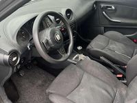 Usata Seat Ibiza Reference 101 CV (74 kW) 2006 Grigio Utilitaria