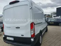 Gebraucht Ford Transit Trend 131 PS (96 kW) 2024 Weiß Limousine
