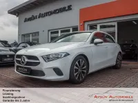 Gebraucht Mercedes A200 Progressive 150 PS (110 kW) 2022 Weiß Limousine