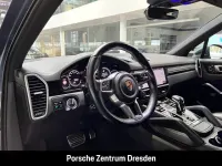 Second-hand Porsche Cayenne 441 CP (324 kW) 2017 Albastru SUV