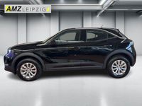 Gebraucht Opel Mokka Enjoy 131 PS (96 kW) 2023 Lackierung schwarz perla nera/typ aussen (metallic) SUV