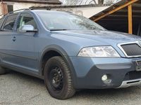 gebraucht Skoda Octavia Scout 2.0 FSI 4x4