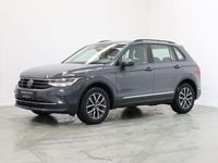 Second-hand VW Tiguan Life 150 CP (110 kW) 2023 Gri SUV